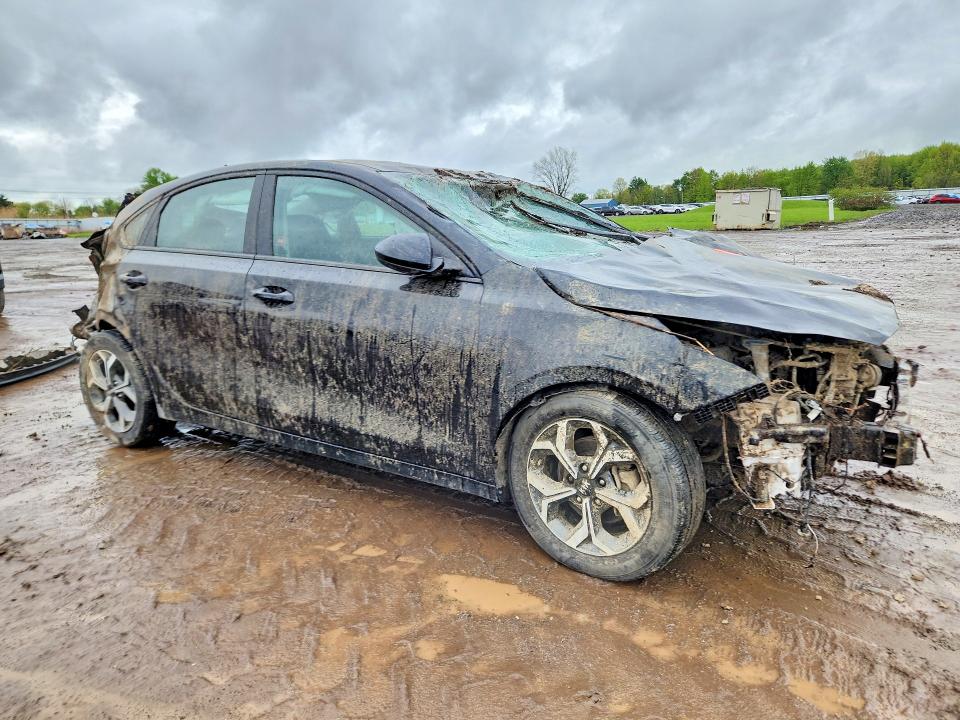 51991806 :رقم المزاد ، 3KPF24AD7ME297682 vin ، 2021 Kia Forte مزاد بيع