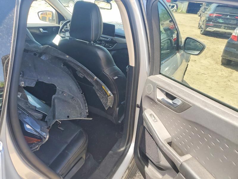Продажа на аукционе авто 2020 Ford Escape, vin: 1FMCU9DZ6LUB50914, номер лота: 54774516