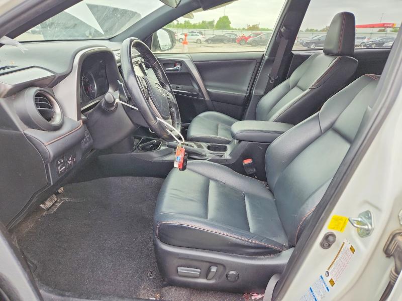 54607166 :رقم المزاد ، JTMJFREV8HJ137463 vin ، 2017 Toyota Rav4 مزاد بيع