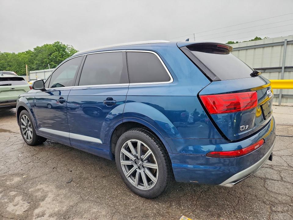 2018 Audi Q7 მანქანა იყიდება აუქციონზე, vin: WA1VAAF76JD040682, აუქციონის ნომერი: 53669306