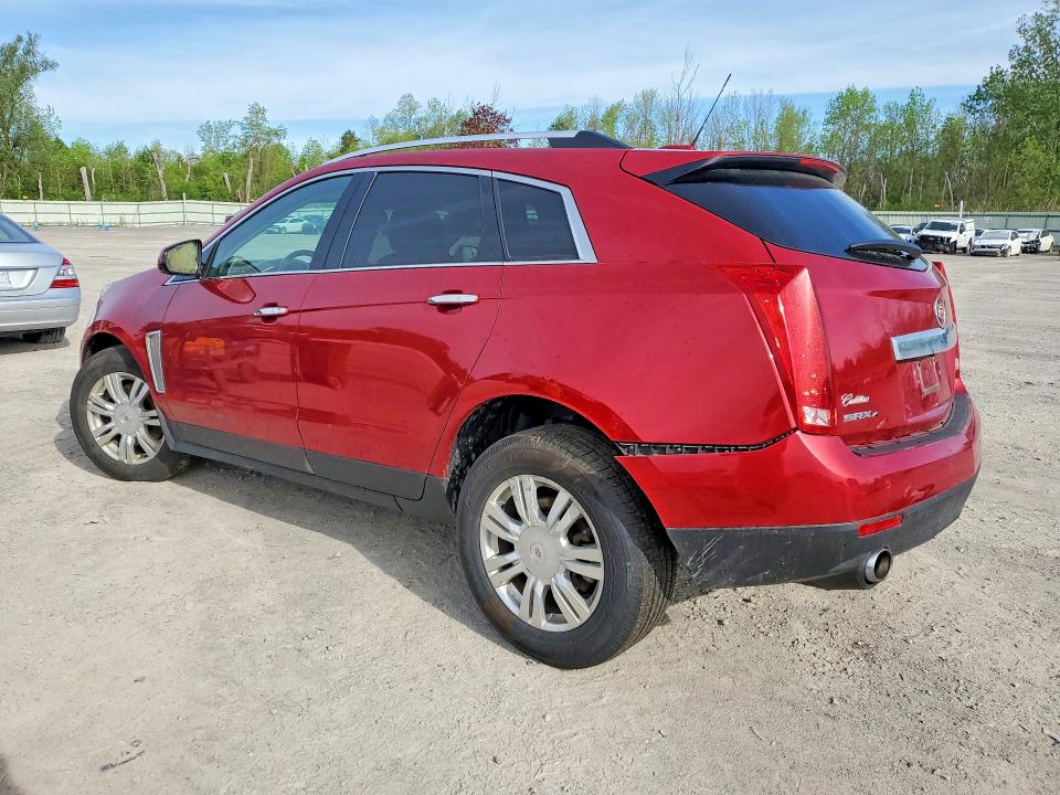 53743986 :رقم المزاد ، 3GYFNEE31FS532090 vin ، 2015 Cadillac Srx مزاد بيع