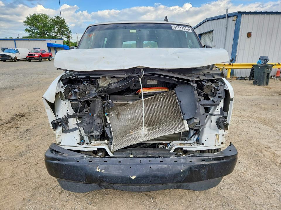 Auction sale of the 2023 Chevrolet Express G2500, vin: 1GCWGAFP5P1247910, lot number: 51117116