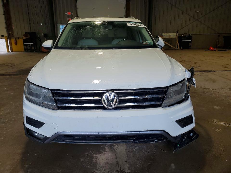 Продажа на аукционе авто 2018 Volkswagen Tiguan, vin: 3VV2B7AX7JM122474, номер лота: 54370516