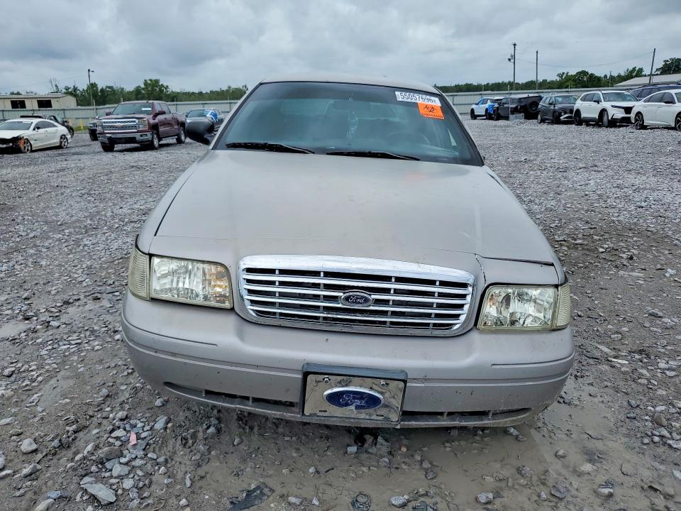 55057696 :رقم المزاد ، 2FAHP71V28X102243 vin ، 2008 Ford Crown Victoria مزاد بيع