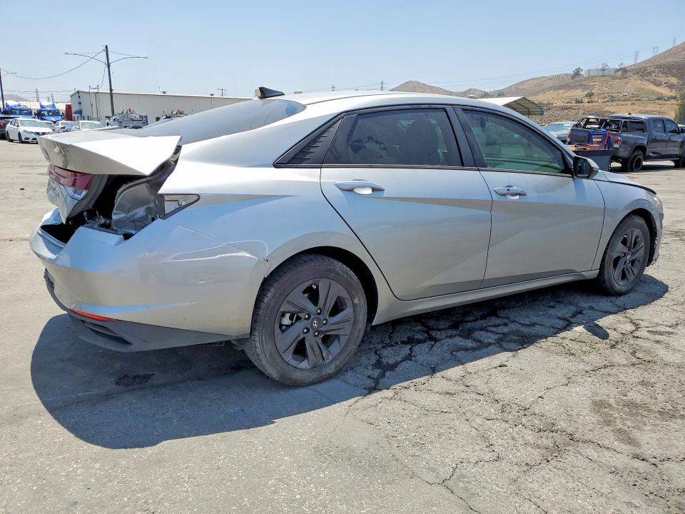 53563756 :رقم المزاد ، 5NPLM4AG5NH064517 vin ، 2022 Hyundai Elantra مزاد بيع
