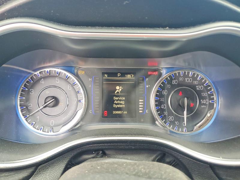 54987196 :رقم المزاد ، 1C3CCCAB0FN714118 vin ، 2015 Chrysler 200 مزاد بيع