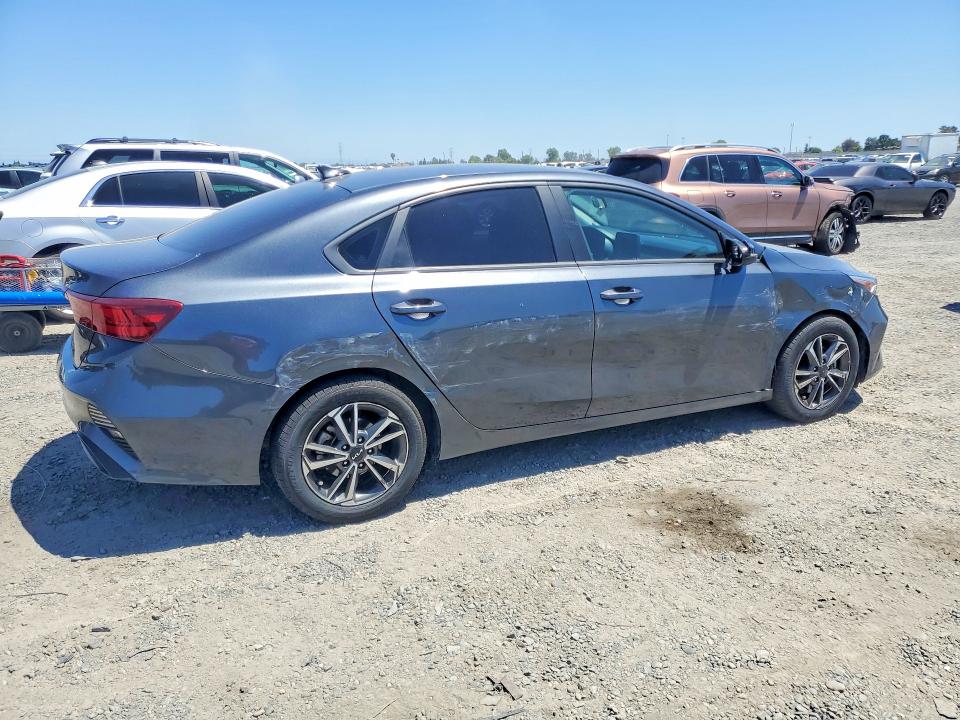 Продажа на аукционе авто 2023 Kia Forte, vin: 3KPF24AD0PE647335, номер лота: 52966606