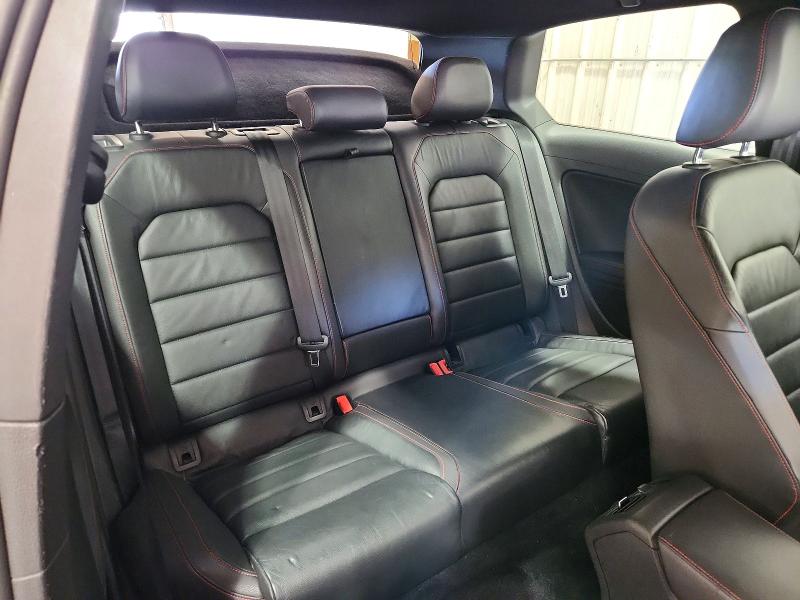 Продажа на аукционе авто 2015 Volkswagen Gti, vin: 3VWTT7AU6FM034719, номер лота: 53561946