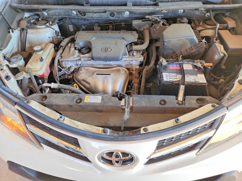 2015 Toyota Rav4 მანქანა იყიდება აუქციონზე, vin: JTMZFREV2FJ047225, აუქციონის ნომერი: 54104426