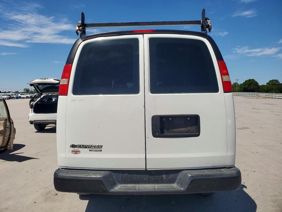 Продажа на аукционе авто 2015 Chevrolet Express 2500, vin: 1GCWGFFF3F1107082, номер лота: 52665646