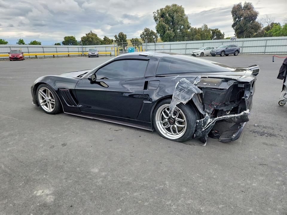 2013 Chevrolet Corvette მანქანა იყიდება აუქციონზე, vin: 1G1YP2DW3D5106002, აუქციონის ნომერი: 52598696