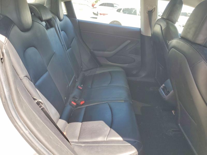 Продажа на аукционе авто 2018 Tesla Model 3, vin: 5YJ3E1EA0JF002873, номер лота: 53840986