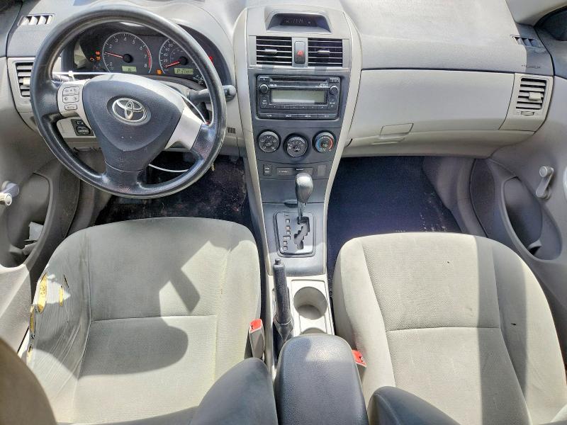 52992396 :رقم المزاد ، 2T1BU4EE9DC028979 vin ، 2013 Toyota Corolla مزاد بيع