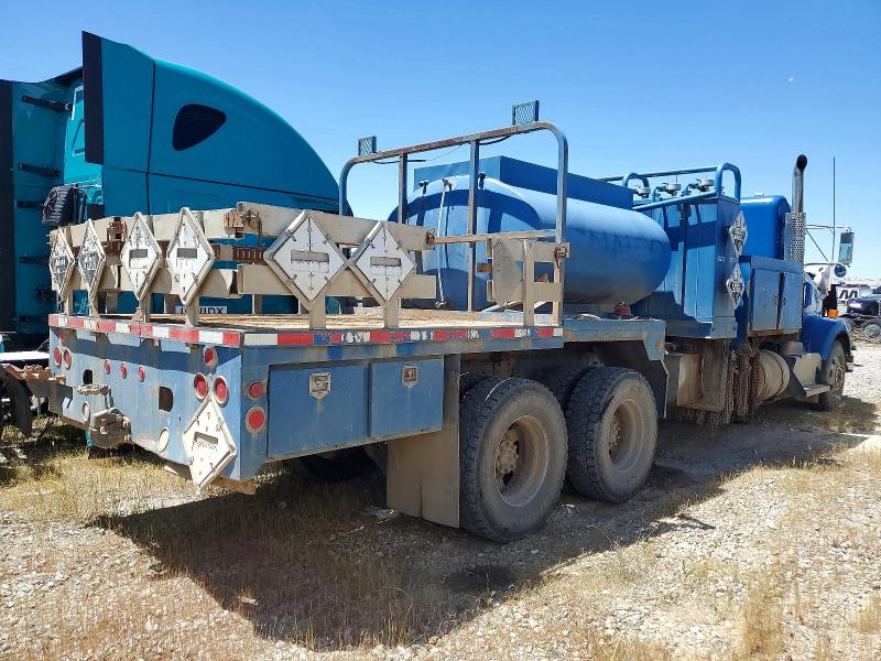 53537786 :رقم المزاد ، 1NKDL40X0BJ295660 vin ، 2011 Kenworth Construction مزاد بيع