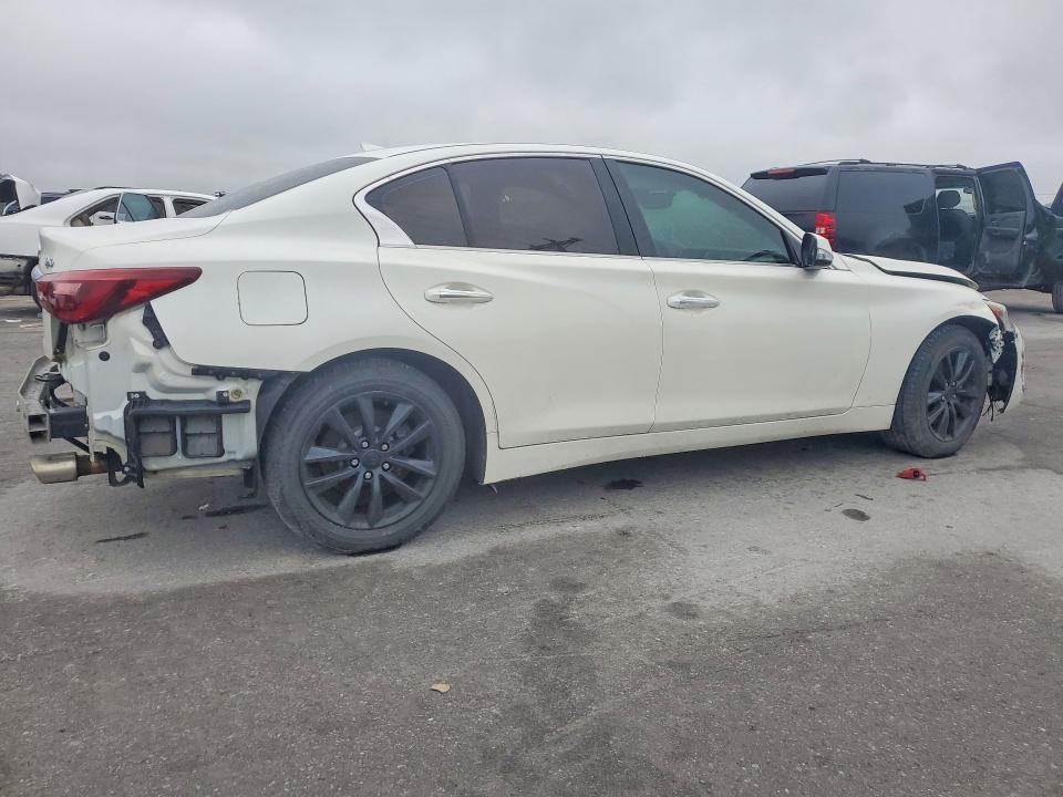52402256 :رقم المزاد ، JN1EV7AP5JM357117 vin ، 2018 Infiniti Q50 مزاد بيع