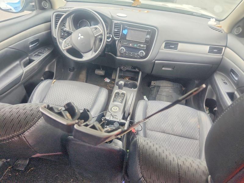 Продажа на аукционе авто 2015 Mitsubishi Outlander, vin: JA4AZ3A38FZ000749, номер лота: 55219926