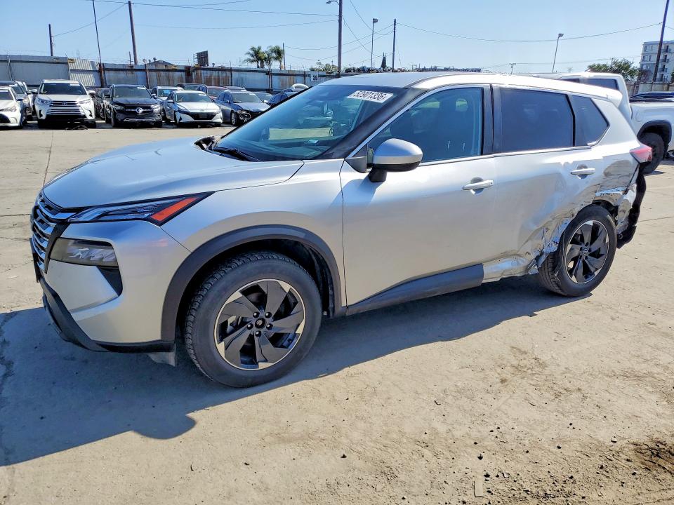 52901336 :رقم المزاد ، JN8BT3BB1SW155807 vin ، 2025 Nissan Rogue مزاد بيع