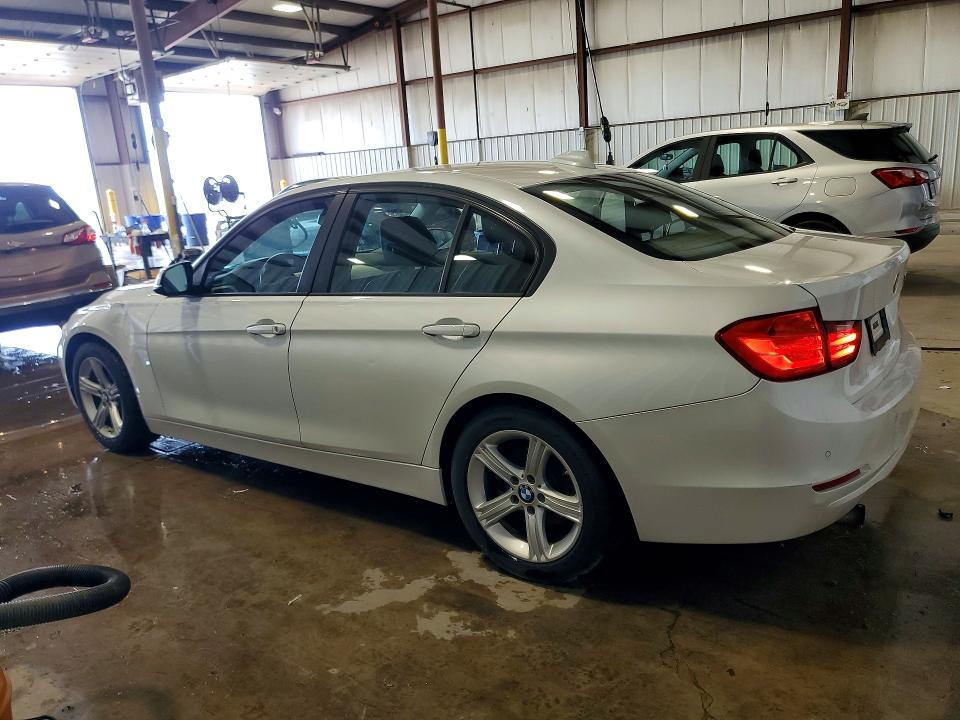 Продажа на аукционе авто 2015 Bmw 320, vin: WBA3B1G54FNT02298, номер лота: 54446646