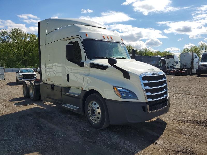 51516196 :رقم المزاد ، 3AKJHHDR5KSKF9887 vin ، 2019 Freightliner Cascadia 126 مزاد بيع