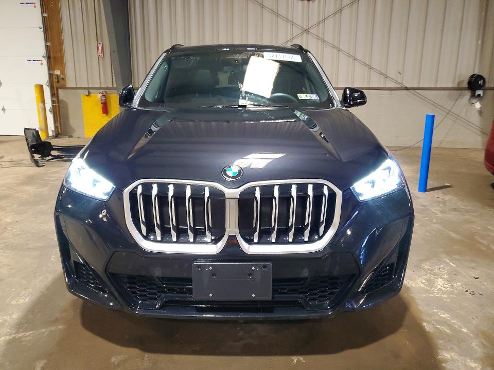 52747666 :رقم المزاد ، WBX73EF03S5242977 vin ، 2025 Bmw X1 مزاد بيع