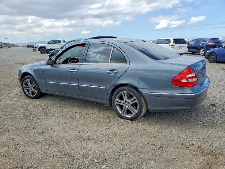 55352626 :رقم المزاد ، WDBUF56J96A855021 vin ، 2006 Mercedes-benz E مزاد بيع