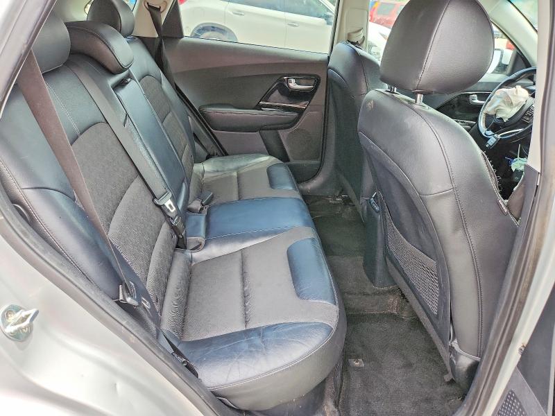 54615946 :رقم المزاد ، KNDCC3LC6K5250229 vin ، 2019 Kia Niro مزاد بيع