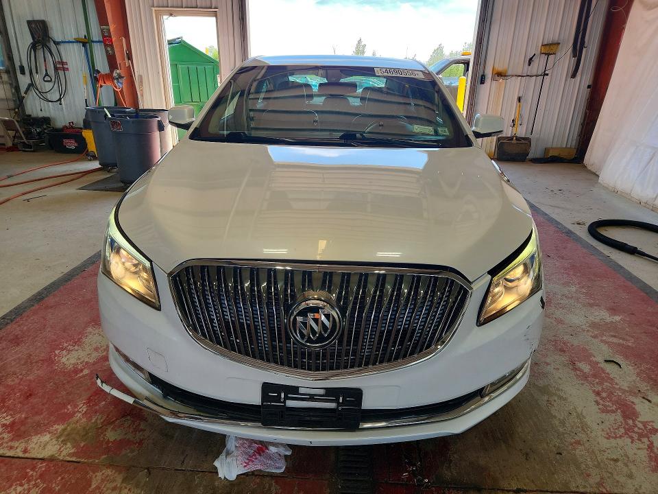Продажа на аукционе авто 2015 Buick Lacrosse, vin: 1G4GB5G32FF149372, номер лота: 54690556