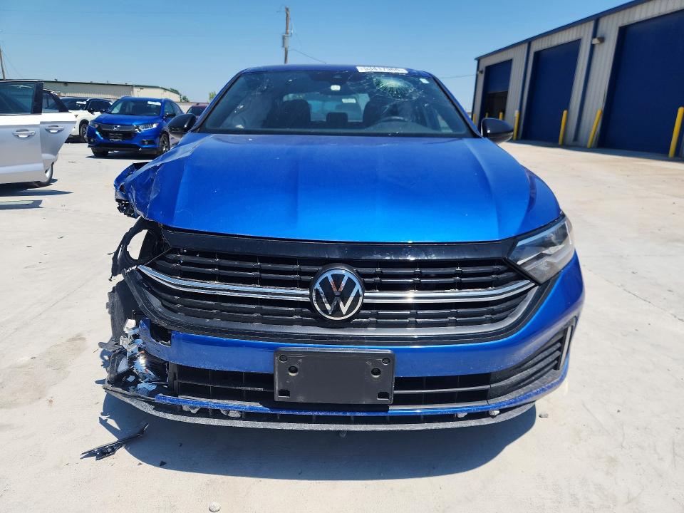 Продажа на аукционе авто 2024 Volkswagen Jetta, vin: 3VWBM7BU2RM088997, номер лота: 53417966