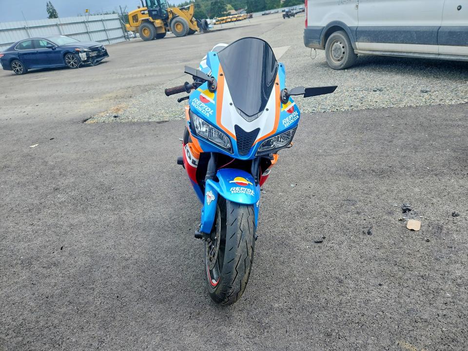 Продажа на аукционе авто 2009 Honda Cbr600, vin: JH2PC40079K202985, номер лота: 55162816