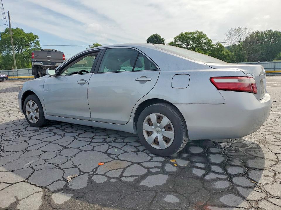 52433136 :رقم المزاد ، 4T1BE46K97U136023 vin ، 2007 Toyota Camry مزاد بيع