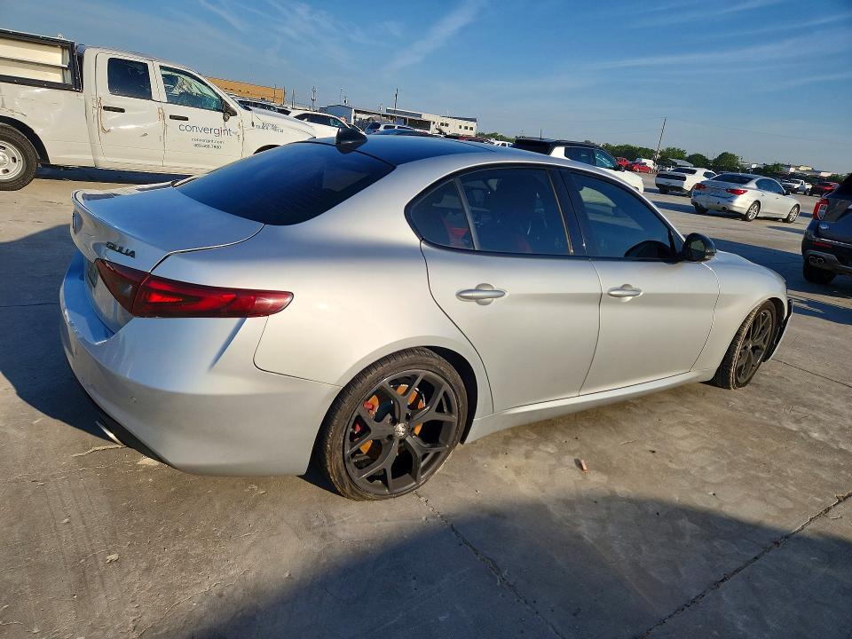 Продаж на аукціоні авто 2021 Alfa Romeo Giulia, vin: ZARFAMBN0M7639733, номер лоту: 52864926