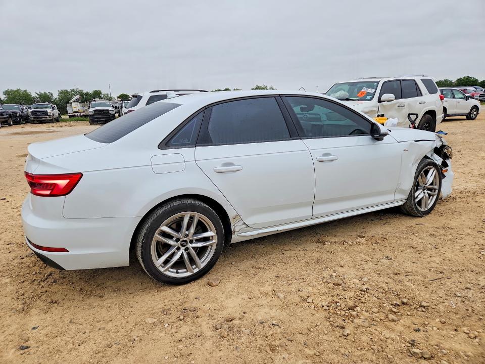 Aukcja sprzedaży 2017 Audi A4, vin: WAUKMAF4XHN057766, numer aukcji: 52568056