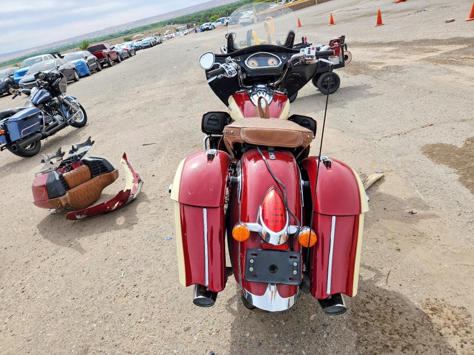 2015 Indian Motorcycle Co. Roadmaster მანქანა იყიდება აუქციონზე, vin: 56KTRAAA1F3321952, აუქციონის ნომერი: 52317886