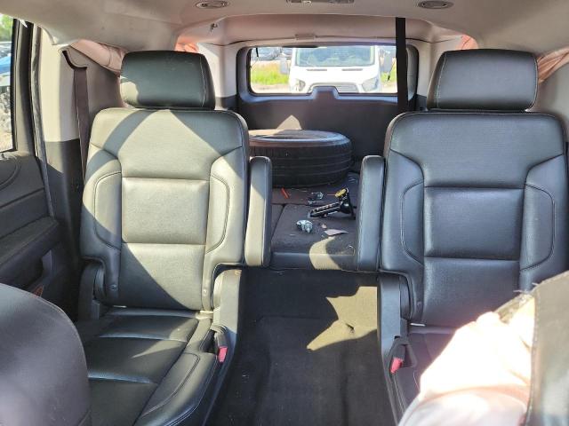 2015 Chevrolet Suburban მანქანა იყიდება აუქციონზე, vin: 1GNSCKKC6FR585939, აუქციონის ნომერი: 51759746