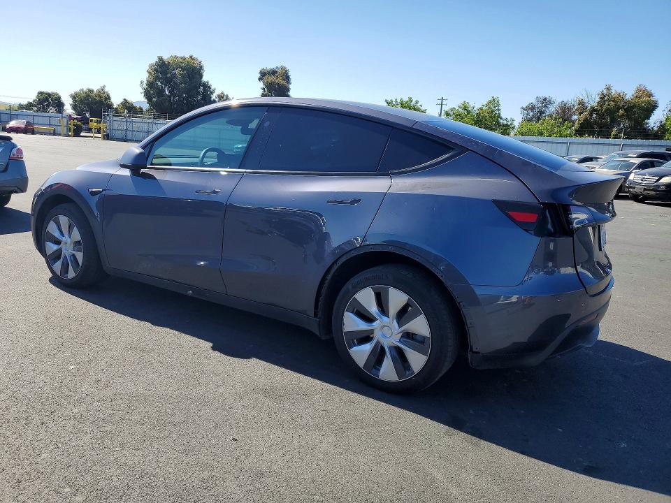 2023 Tesla Model Y მანქანა იყიდება აუქციონზე, vin: 7SAYGDEEXPF790710, აუქციონის ნომერი: 53272046