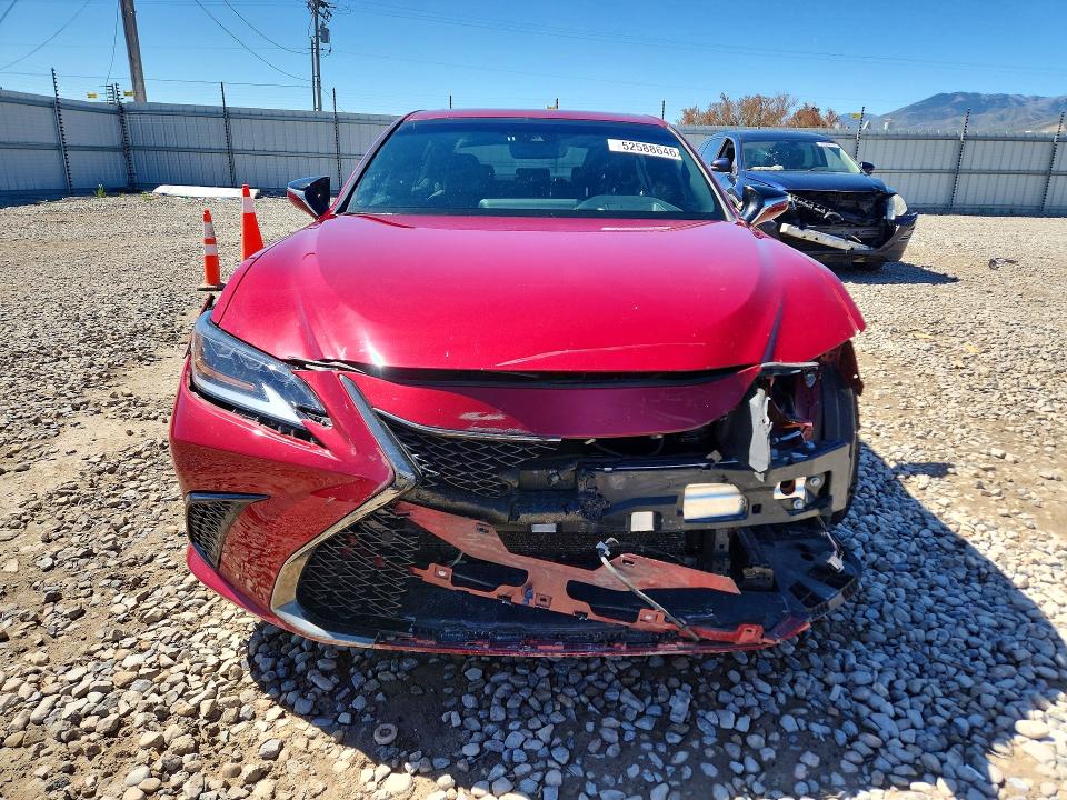 52588646 :رقم المزاد ، 58ABZ1B18KU022953 vin ، 2019 Lexus Es مزاد بيع