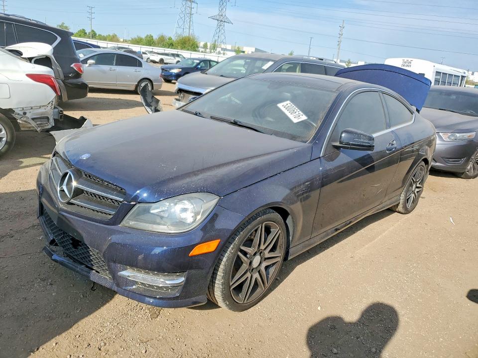 53006616 :رقم المزاد ، WDDGJ4HB7EG162964 vin ، 2014 Mercedes-benz C مزاد بيع
