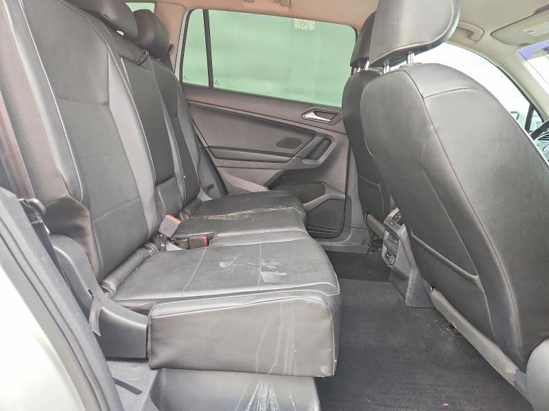 Продаж на аукціоні авто 2018 Volkswagen Tiguan, vin: 3VV2B7AX2JM000511, номер лоту: 52046866