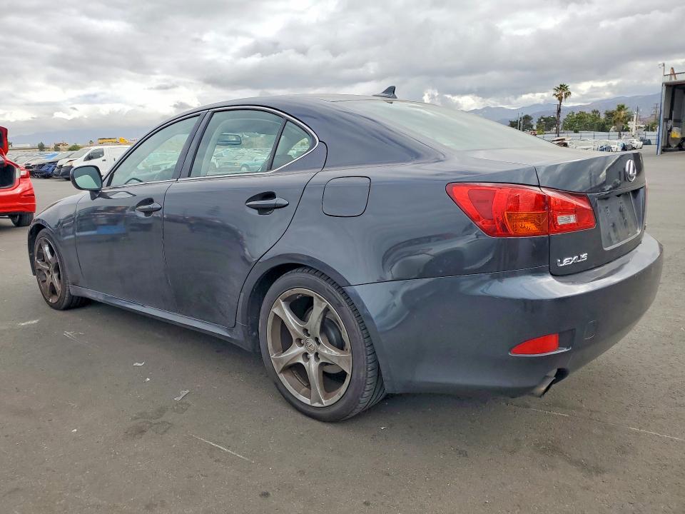 54825156 :رقم المزاد ، JTHBK262672035789 vin ، 2007 Lexus Is مزاد بيع