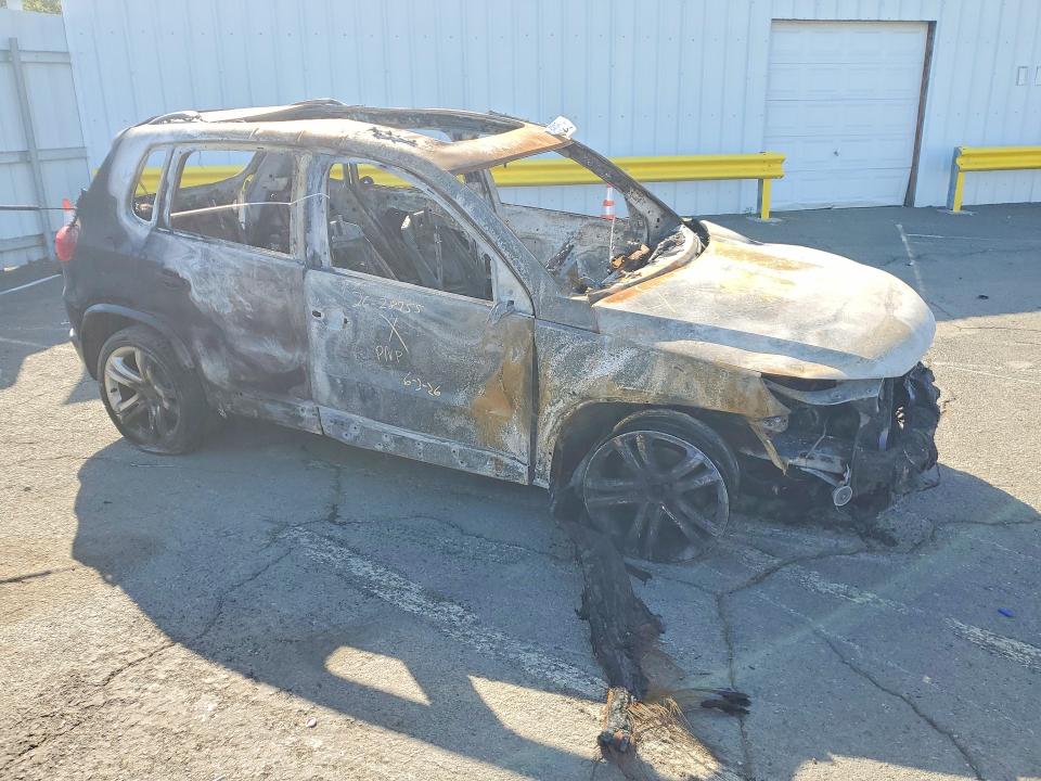Продажа на аукционе авто 2012 Volkswagen Tiguan, vin: WVGAV7AX2CW001805, номер лота: 55454846