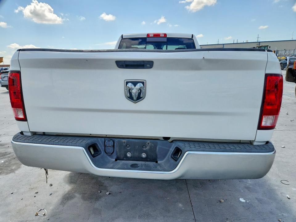 Продажа на аукционе авто 2018 Ram 1500, vin: 3C6JR6DT9JG122801, номер лота: 54846216
