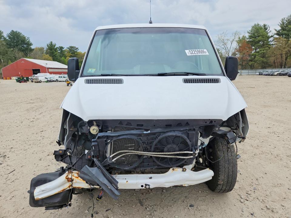 52259686 :رقم المزاد ، WD3PE7DD4GP208481 vin ، 2016 Mercedes Benz Sprinter مزاد بيع