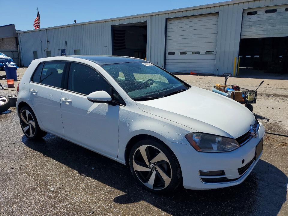 53546926 :رقم المزاد ، 3VW2A7AU7FM012777 vin ، 2015 Volkswagen Golf مزاد بيع