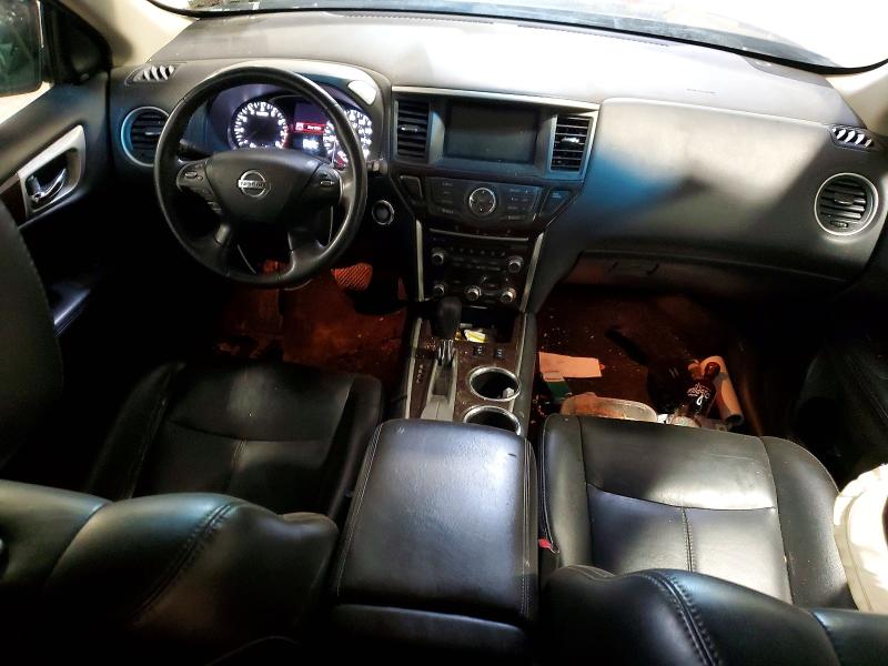 52768976 :رقم المزاد ، 5N1AR2MN7FC717882 vin ، 2015 Nissan Pathfinder مزاد بيع