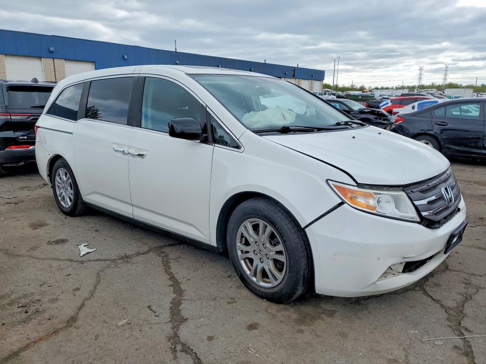 53199756 :رقم المزاد ، 5FNRL5H69DB090292 vin ، 2013 Honda Odyssey مزاد بيع