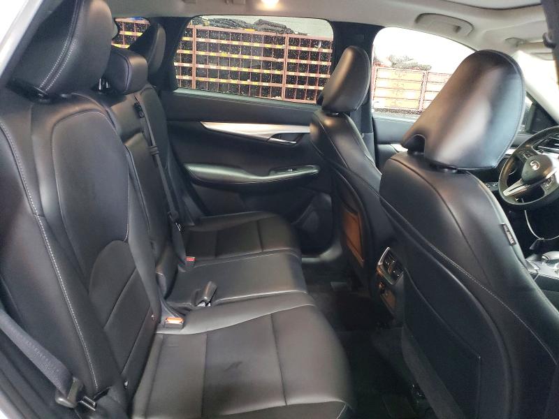 53400306 :رقم المزاد ، 3PCAJ5M31KF136466 vin ، 2019 Infiniti Qx50 مزاد بيع
