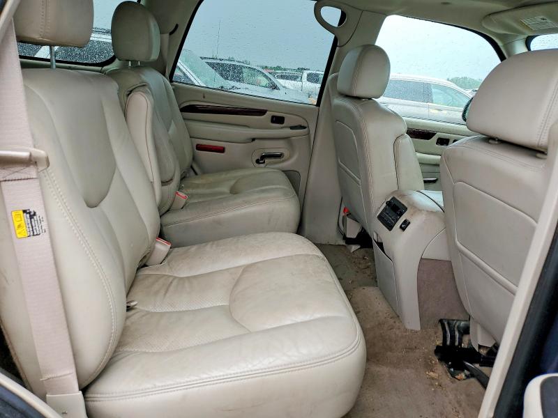 2006 Cadillac Escalade მანქანა იყიდება აუქციონზე, vin: 1GYEK63N56R142739, აუქციონის ნომერი: 53627556