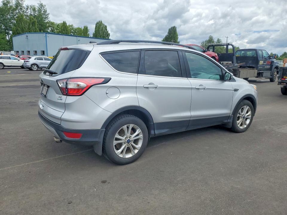 2018 Ford Escape მანქანა იყიდება აუქციონზე, vin: 1FMCU9GD0JUA44021, აუქციონის ნომერი: 55194536