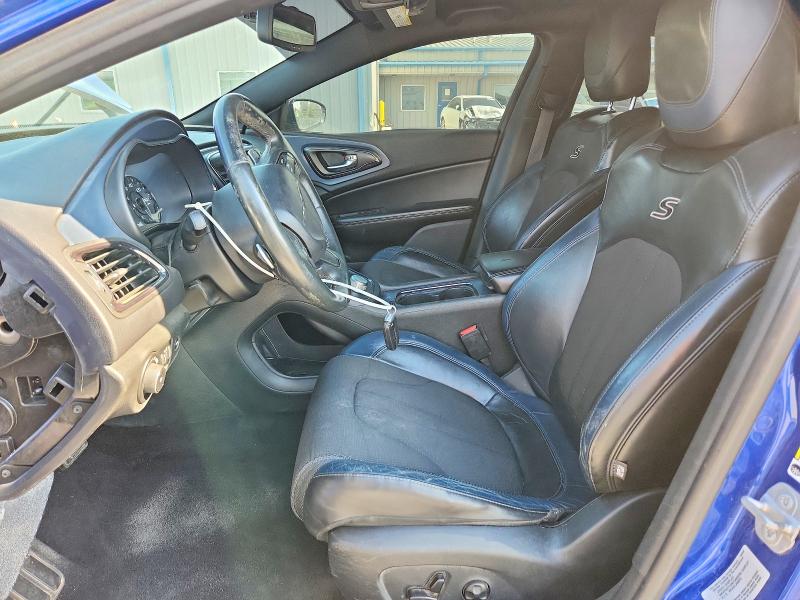 52998526 :رقم المزاد ، 1C3CCCBB7FN537985 vin ، 2015 Chrysler 200 مزاد بيع