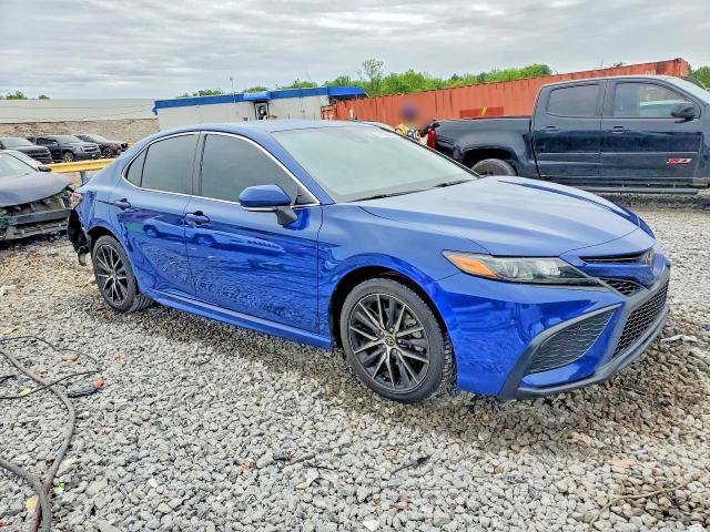Продажа на аукционе авто 2023 Toyota Camry, vin: 4T1G11AK5PU120618, номер лота: 51799506